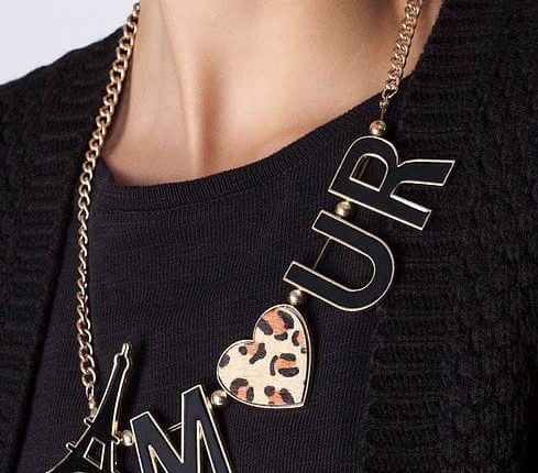 Colar Amour animal print - Blanco: 6,99€