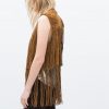 Colete em pele - Zara: 49,95€