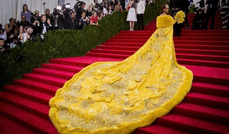 rihanna vestido do MET