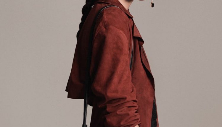 Carteira estilo saco com tachas - Mango: 25,99€